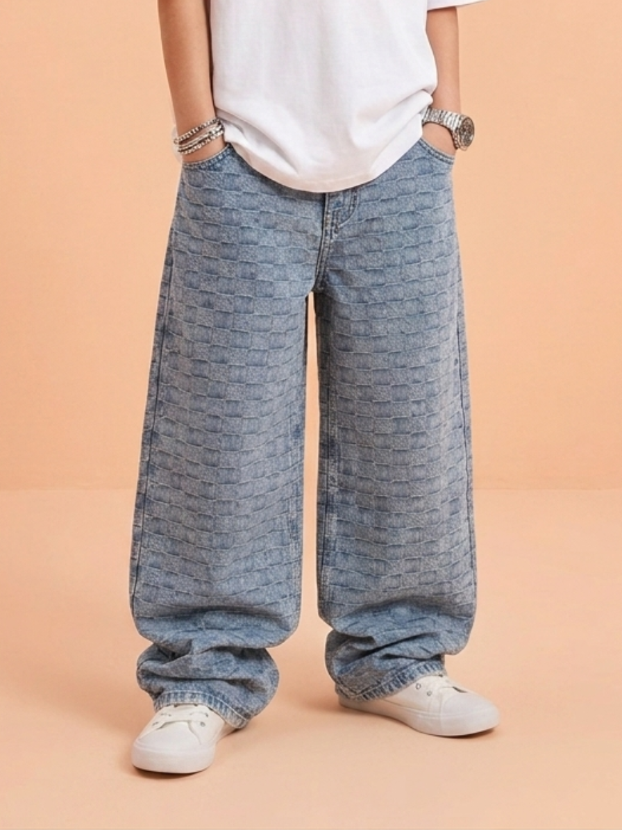 grid-pattern-baggy-jeans