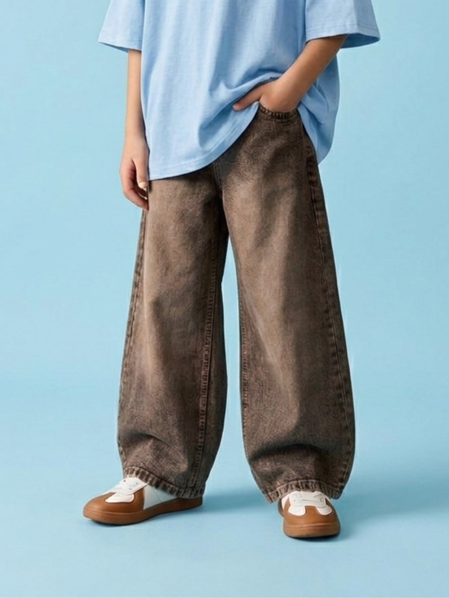 earthy-tinted-baggy-denim-pants
